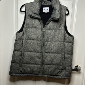 Black & White puffer vest